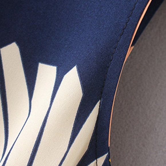 New Cranes Print Belted Wide Leg Jumpsuit Blue - Picture 8 of 10